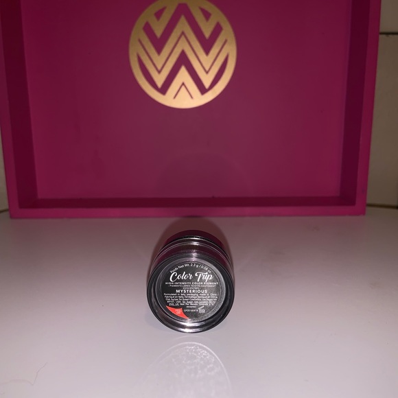 Eyeshadow NWT BRAND NEW NEVER USED - Picture 2 of 3